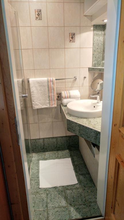 Haus Mattersberger Appartement Matrei in Osttirol Buitenkant foto