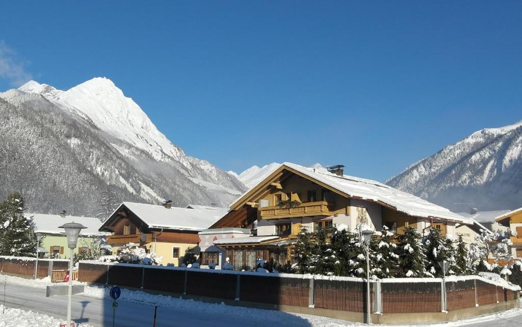 Haus Mattersberger Appartement Matrei in Osttirol Buitenkant foto